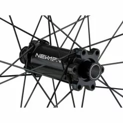 Newmen Evolution SL A.30 FADE Boost Disc 6-Loch 29" Laufradsatz -Fulcrum-Laden 333101