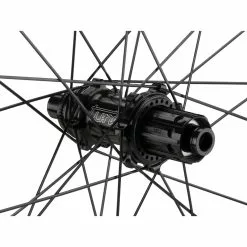 Tune Schwarzbrenner 45 Disc Skyline Center Lock Carbon 28" Laufradsatz -Fulcrum-Laden 374137