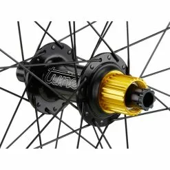Tune Race 29 Endurance Boost Disc Center Lock 29" Laufradsatz - Auslauf -Fulcrum-Laden 385260