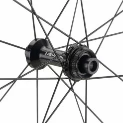 Newmen Advanced SL R.80 Streem Disc Center Lock Carbon 28" Laufradsatz -Fulcrum-Laden 453444