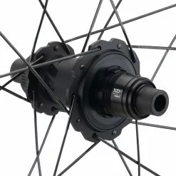 ZIPP 858 NSW Carbon Tubeless Disc Center Lock Laufradsatz Modell 2023 -Fulcrum-Laden 461871